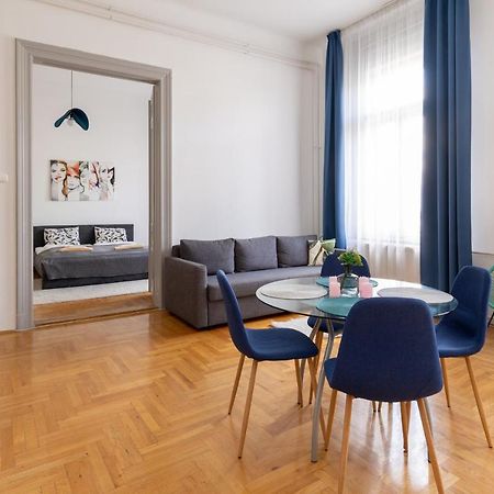 Sz9 Szent Istvan Apartment Boedapest Buitenkant foto